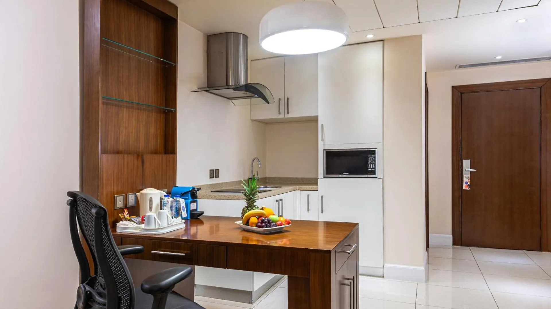 Novotel Suites Riyadh Olaya Отель