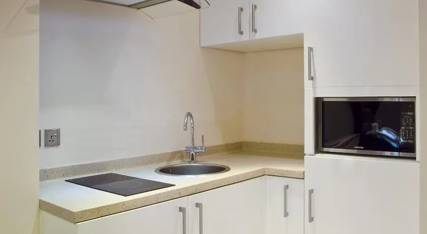 Novotel Suites Riyadh Olaya Отель